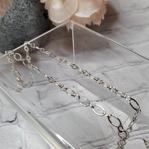 Origami Owl Silver Chain Necklace with Clip and Ghost Armor for Medium Locket - Picture 4 of 9